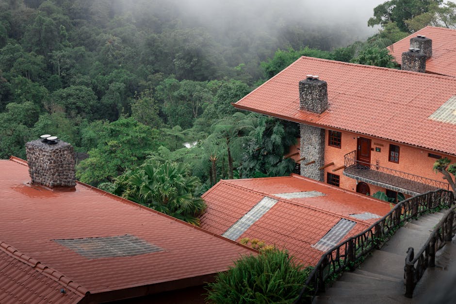 Maui Rainforest Villas With Tree Showers and Lava Paths