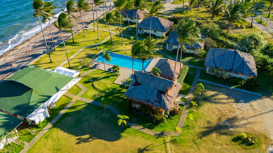 Maui Villas With Coconut Roofs and Forest Infinity Pools